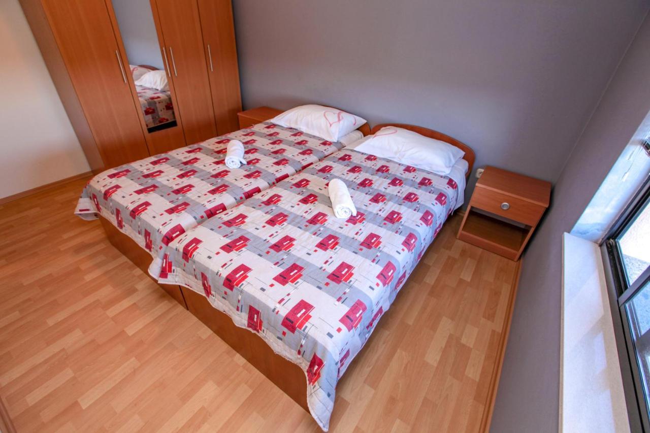 Vila Perunika Sukošan Buitenkant foto